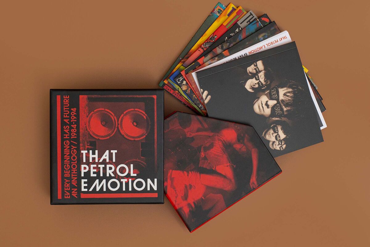 The boxset content securely held in double slipcase.
